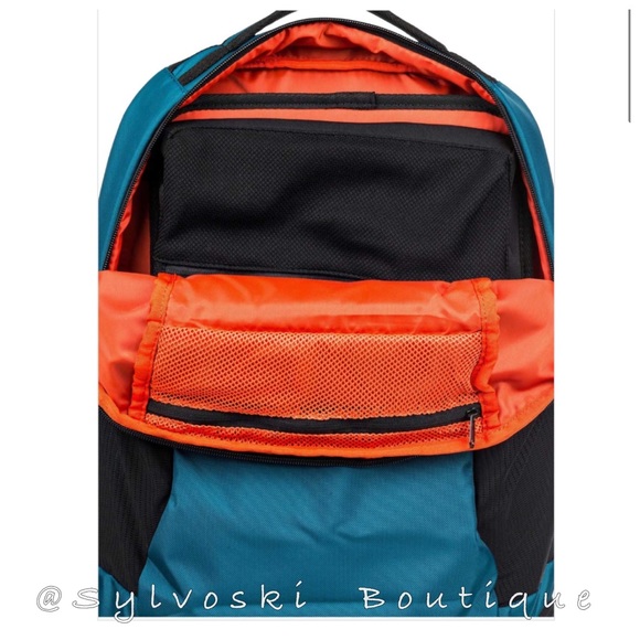 🔥Quiksilver Exhaust 24L Backpack - Blue Coral NWT - Picture 4 of 4